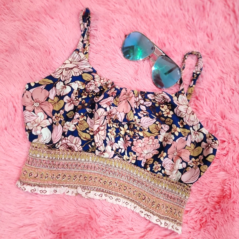 Lily rose crop top